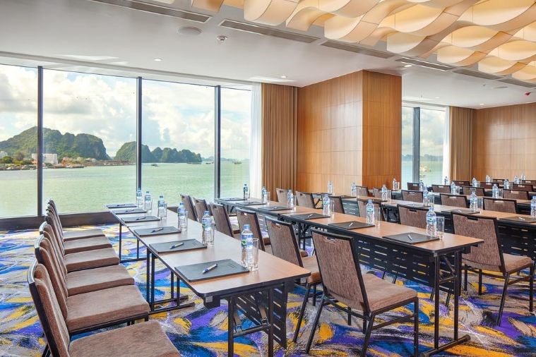 Khách sạn Wyndham Legend Hạ Long 